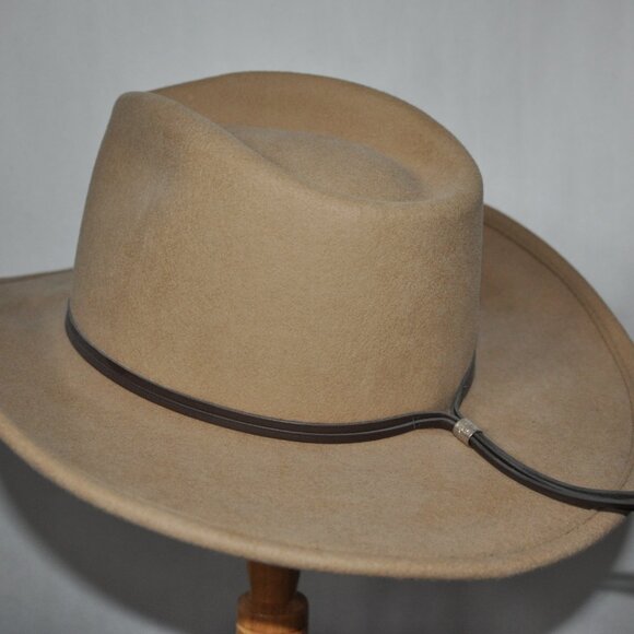 Stetson Hollywood Drive - Picture 4 of 7